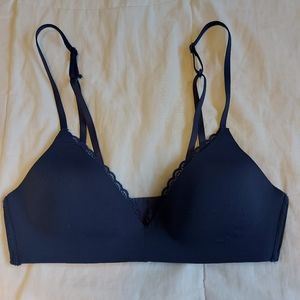 🌱NWOT Aerie Wireless Bra
